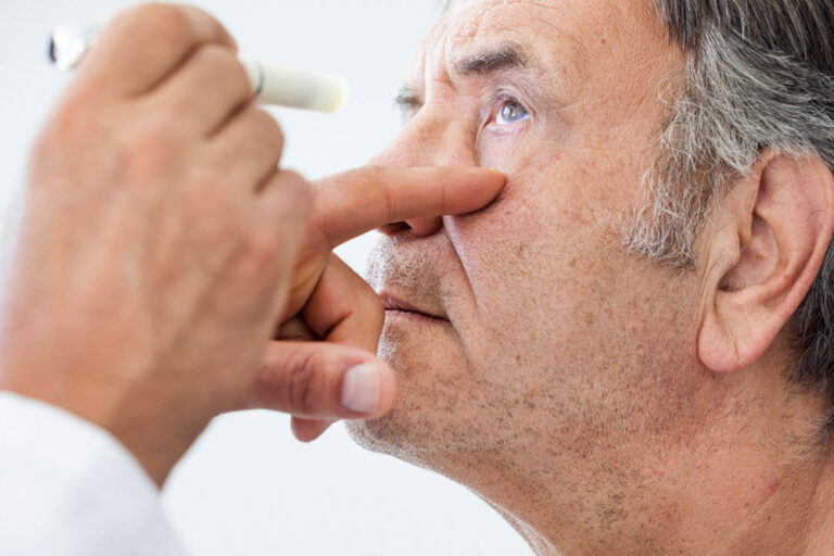 Dr Shakeen Eye & Dental Hospital | Specs Removal,Retina Surgery & Green laser eye treatment in amritsar